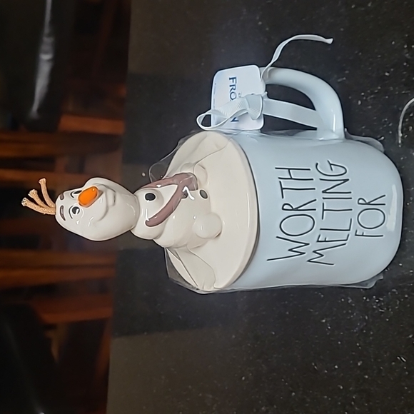 Rae Dunn Other - ❄️Rae Dunn FROZEN Mug w/Lid